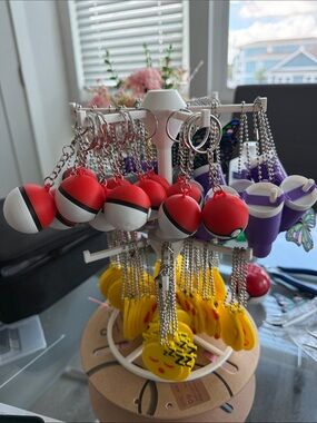 Red & White Pokeball Keychain Set